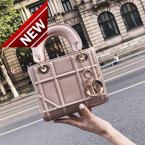 

korean women's 2022 new lingge daifei bag mini versatile fashion one shoulder messenger portable small square