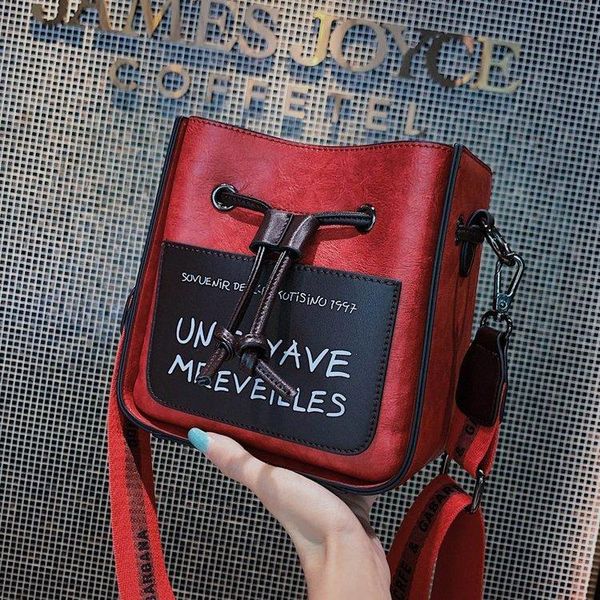 

end customized women's handbag single shoulder crossbite cowhide business bag europe and america