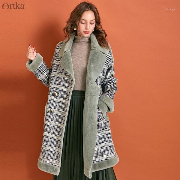 

artka 2020 winter new women woolen coat vintage plaid thicken warm long outwear double-breasted lapel woolen fur coat wa10294d1, Black