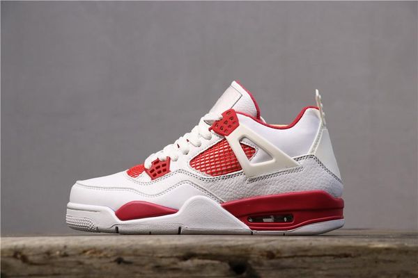 

2021 new 4s bred white cement cactus jack travis toro bravo basketball shoes men tattoo fire red cool grey sneakers with box, Black;red