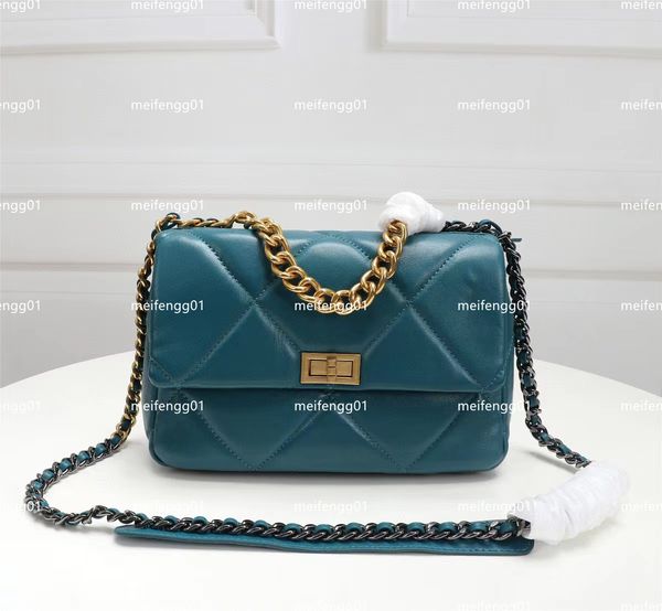 

fashion women's handbag classic design women shoulders bag outdoor leisure handbags wallet cosmetic bags shoulder bags