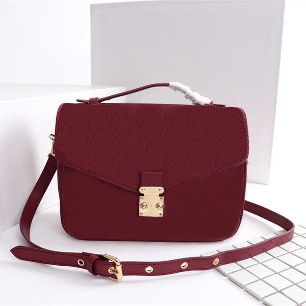 

m40780made in real leather clutch purse handbag bag woman bag shoulder bag serial number insid02