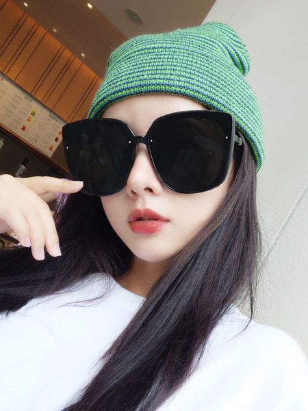 

fat frame and super face large sunglasses men's and korean fashion anti ultraviolet and thick edge windproof sunglasses women's ro, White;black