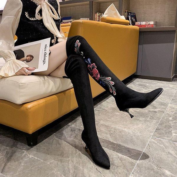 

сексуальных женщин за колено сапоги вышитые ботфорты женские повседневный 2020 winter keep warm snow высокие каблуки обуви женщина, Black