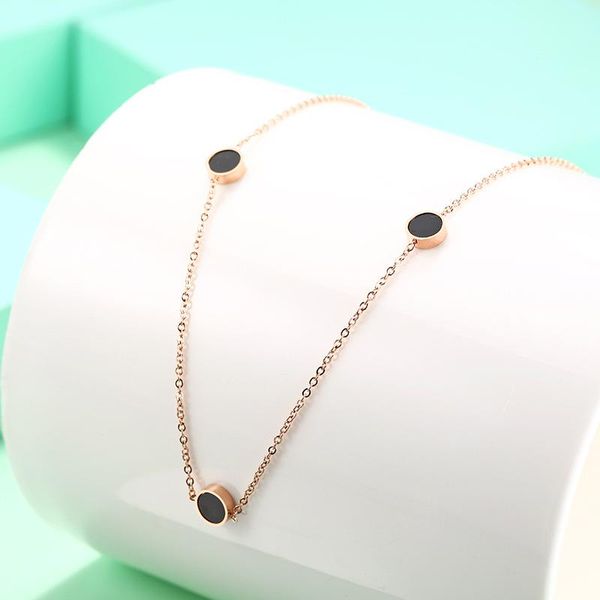 

rose gold choker necklace for women stainless steel initial round necklace with shell collier femme jewelry, Silver