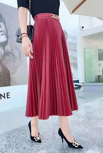 

luxury new autumn and winter women fashion high waist pleated pu skirt with chain decoration y1214, Black