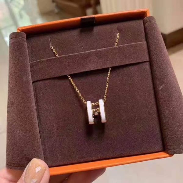 

luxury gold necklace letter h necklace luxury pendant, exquisite christmas gift, stainless steel necklace h type exquisite gift, Silver