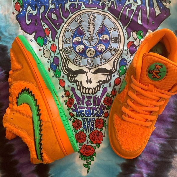 

grateful dead bears x nÃ­kÃ© sb dÃºnk low green yellow baby blue bears skateboard shoes designer sneakers fashion boy girl cute casual shoes, Black