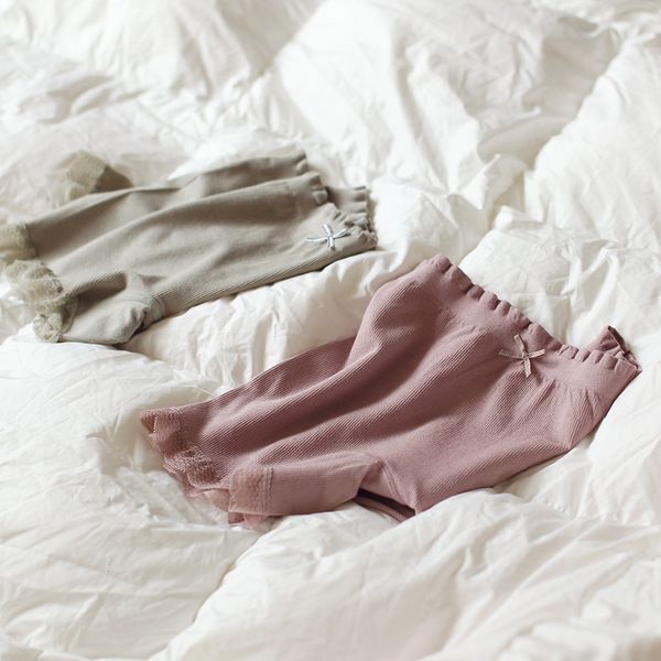 

women's seamless bow lace mid-waist comfortable safety boxer underwear, Black;pink