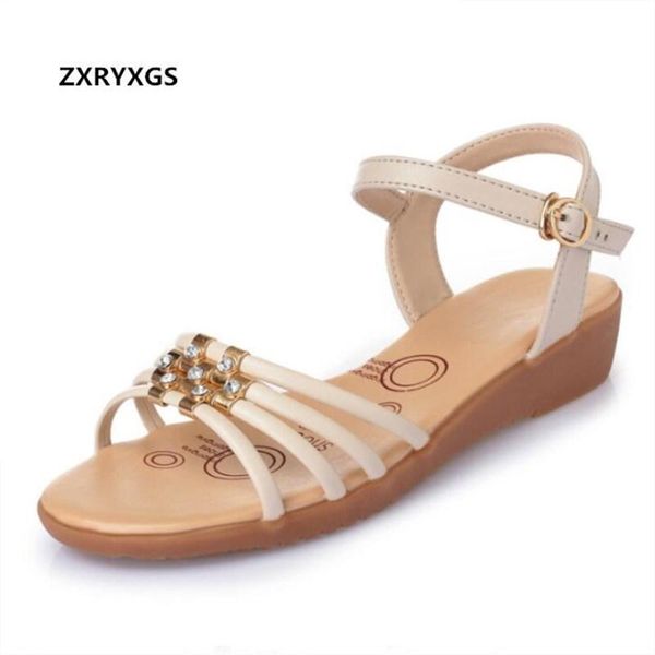 

2020 new rhinestone summer women sandals flat slope with non-slip genuine leather shoes casual shoes fashion sandals plus size, Black
