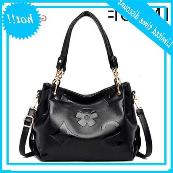 

women tasks women's 2019 new fashion office dame handbag middle ages mother tas soft leather shoulder bag main female