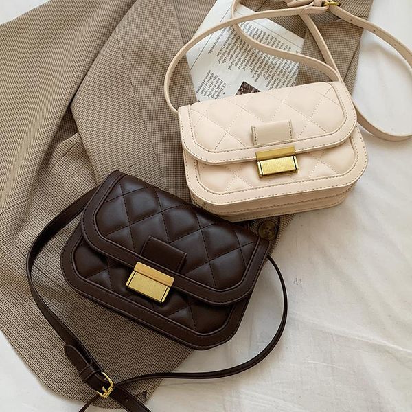 

shoulder bags niche design high-quality handbags 2021 fashion bag chain diamond square width: 21cm
