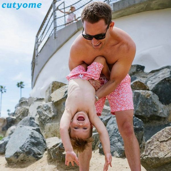

father&son swimsuit beachwear matching pink floral men kids boys shorts summer casual bathing swimwear clothes swim suit y200713, Blue
