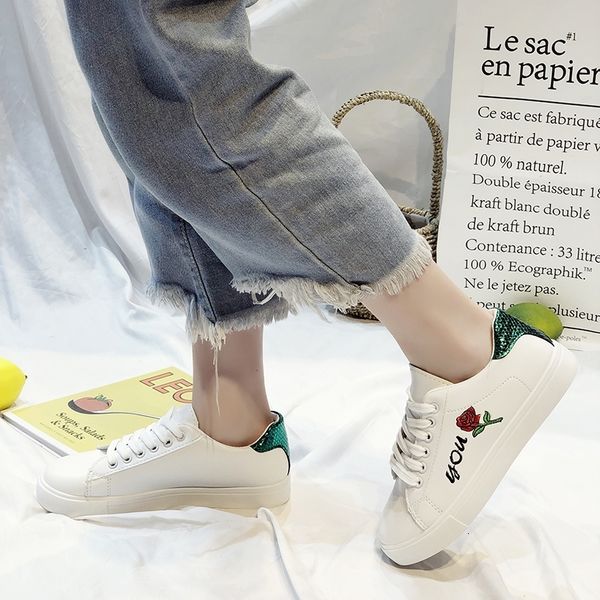 

black friday and lenses, fashion 2020, women's sports shoes, shoes for white