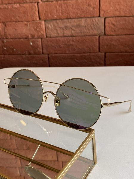 

2021 new stars with the same sunglasses are fashionable and popular. men's and women's identical metal frame retro round glasses