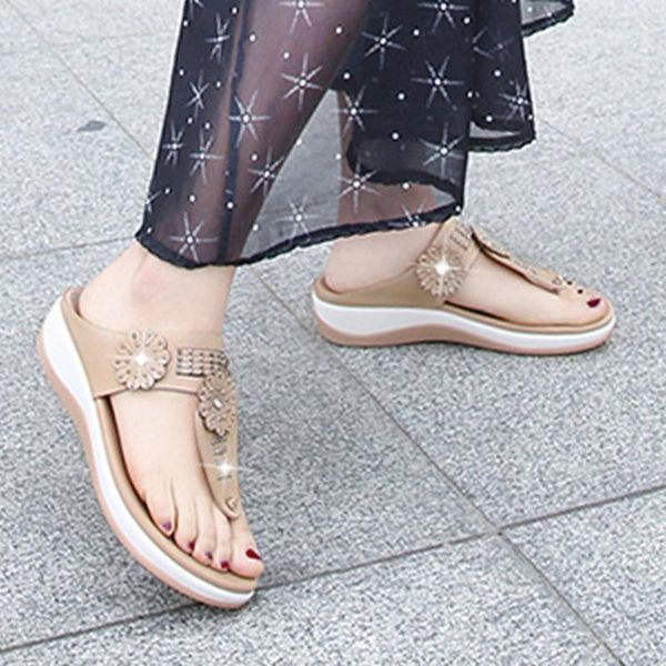 

women summer shoes woman flip-flops ladies casual shoes 2020 mujer rhinestones beige flat slippers plus size flip flops#04081, Black