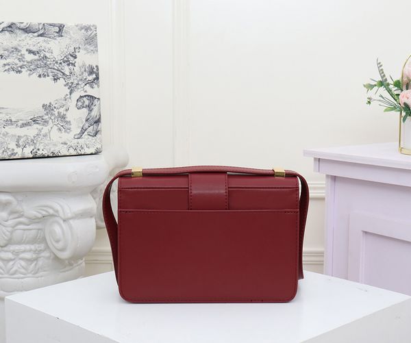 

2020 new luxury designer bags korean version of harajuku simple and versatile fashion handbag ladies handbag