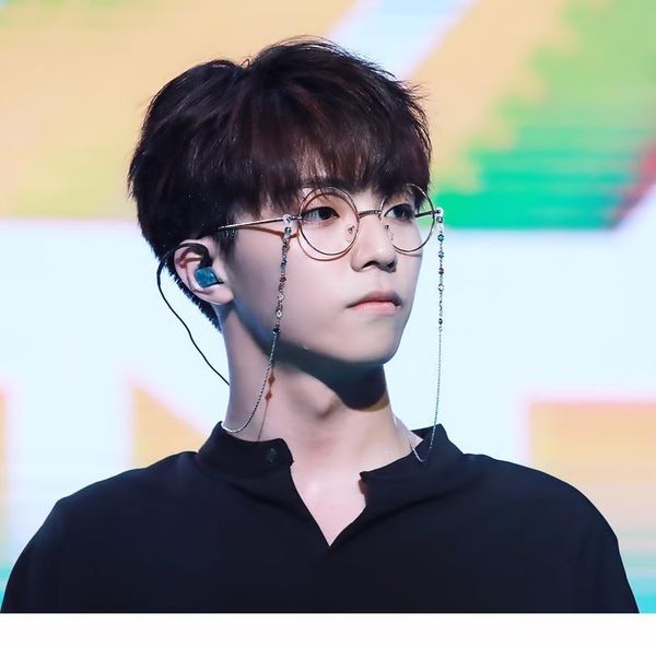 

2019 luxury fashion simple colorful crystal bead glasses chain sunglasses chain glasses strap accessories h bbybzt