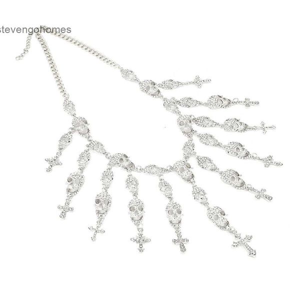 

micro fashion punk exaggerated necklace alloy skull cross inlaid clavicle chain for women, Silver