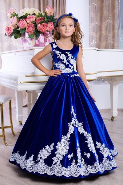 2020 Novo Barato Royal Azul Veludo Meninas Pageant Vestidos Jóia Pescoço Bola Vestido Branco Laço Appliques Bow Kids Wedding Flor Meninas Vestidos