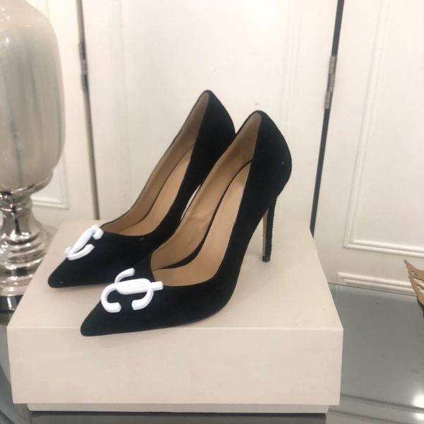 

cashmere single shoe women 2020 new women's shoes versatile spring leather shallow mouth pointed flat shoe letter flat, Black