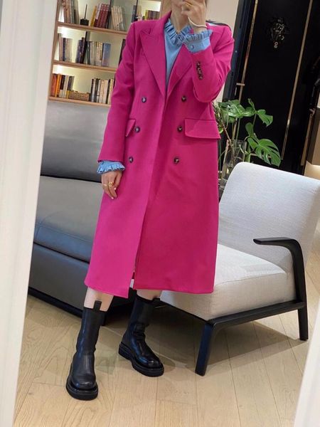 

pink coat with waist tucked in, Tan;black