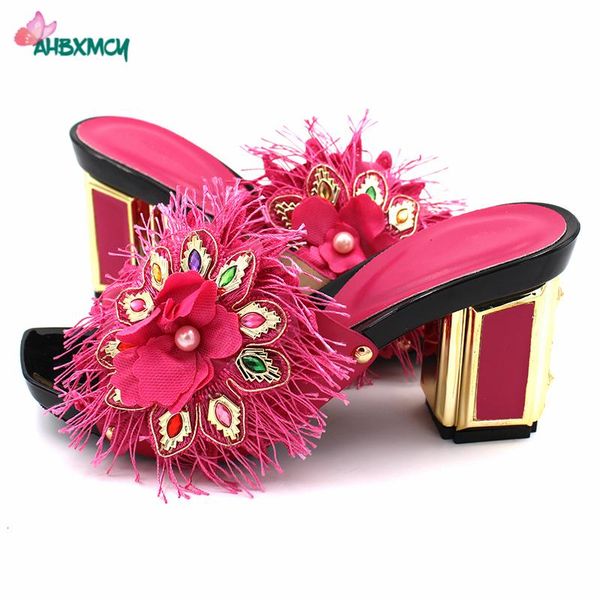 

2020 квадратные каблуков в специальном цвете spesical дизайн обуви с аппликациями может сопрягать мешок вечера для свадебного банкета, Black