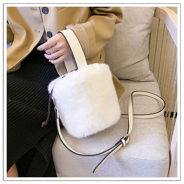 

bucket bag handbag fashion faux fur winter bags women shoulder crossbody bag ladies plush hand bags designers bolsa feminina sac c1223