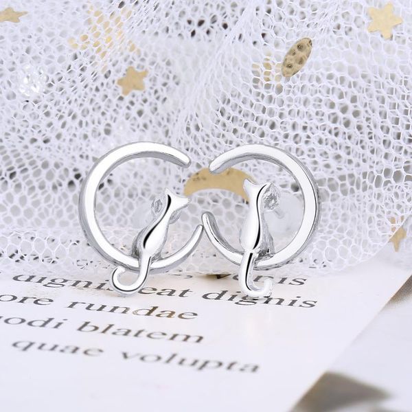 

silver color cute cat moon earring mini stud ear jewelry women girls fashion animals earring gift banquet jewelry wholesales, Golden;silver