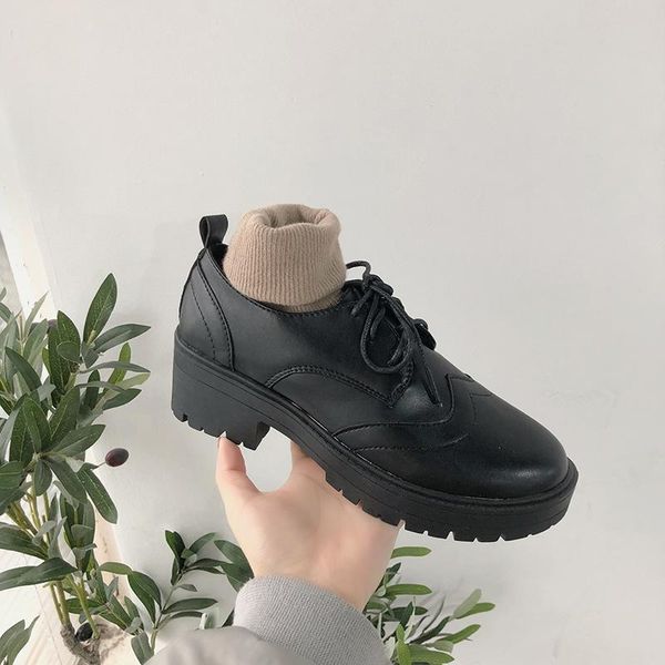 

oxford shoes woman 2020 new retro heel solid black patent leather shoes female lace up square thick low heels casual
