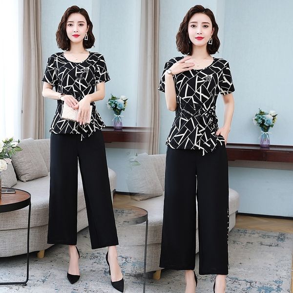 

2020 new style young mother summer dress foreign style age clothesclothesreduction suit on clothesmiddle-aged and elderly women short sl, Gray