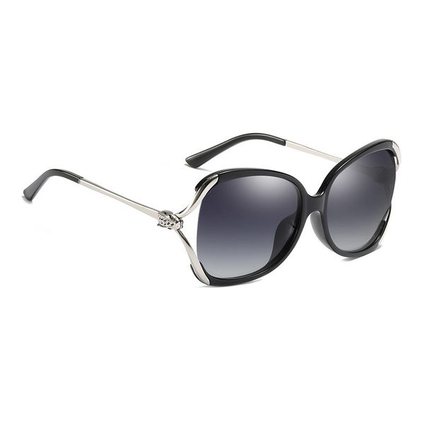 

souson brand design outdoor fashion with polarized lens oversize retro style women sunglasses, White;black