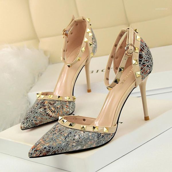 

women shoes 2021 stiletto sandals with stiletto heels, high heels and shallow mouth, pointed, hollow metal rivet1, Black