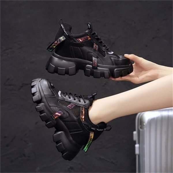

2021 new nova malha chunky respirveis rendas-up casuais sapatos velho pai feminino primavera moda plataforma antiderrapante l75x, Black;white