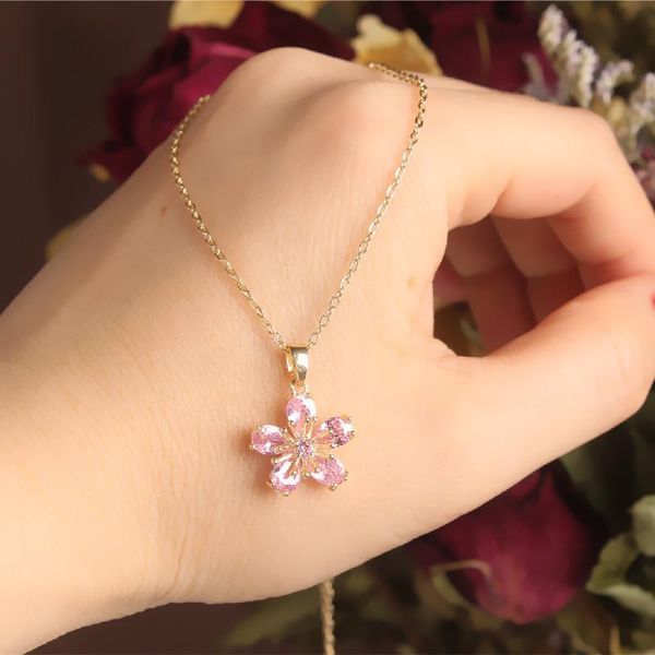 

2020 korean new design fashion jewelry exquisite copper inlaid zircon pendant cute elegant female clavicle necklace, Silver