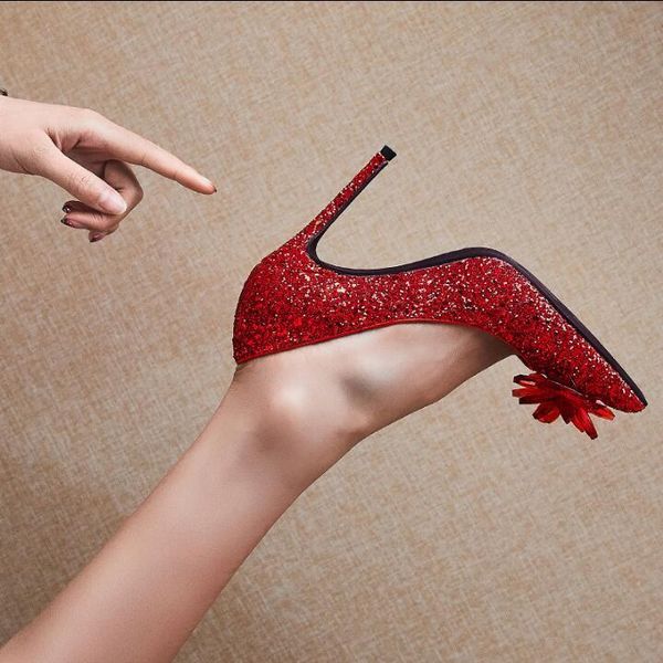 

new arrivals 2021 red silver glitter crystal wedding shoes bride pointed toe slip-on high heel pumps stiletto heels banquet shoe, Black