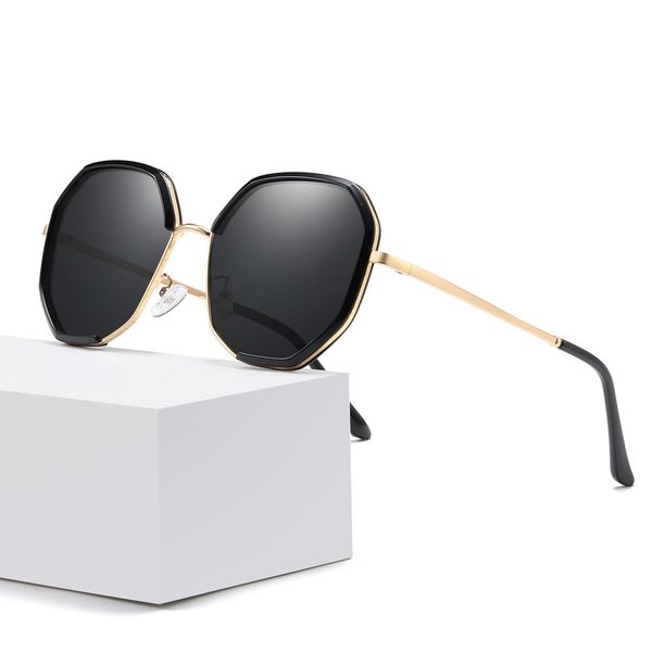 

2020 new korean fashion woman polarized sunglasses hexagon metal frame square black uv protection sun glasses for women driving, White;black