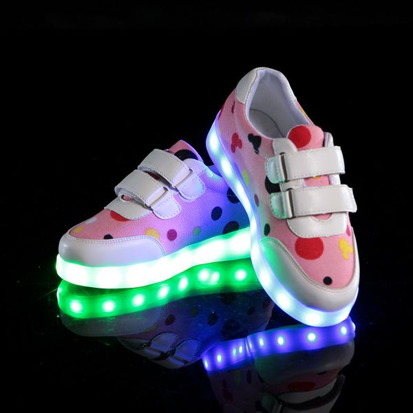 

2020 luminous sneakers led light up toddler for kids girls boys spring autumn children usb recharge sports shoes new, Black