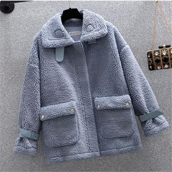 

2021 winter new chic lamb wool coat large size women's motorcycle clothing loose lamb jacket girls short cotton outerwear m7611, Black