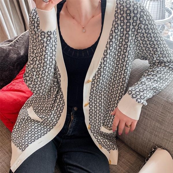 

vintage printed women sweater ladies v-neck single breasted knit coat long sleeve pockets autumn winter new knitwear cardigan1, White