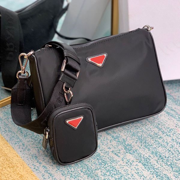 

wallet selling small fashion cross-body bag nylon men famous women wholesale 2021 for bag with and brand coin 2vh110480 grmmx, Red;black