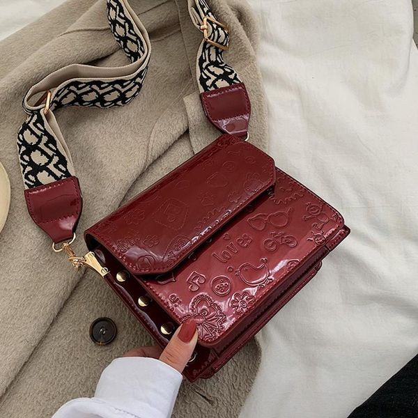 

autumn/winter web celebrity small bag female 2020 fashionable korean version of all take cross-body bag wide shoulder with