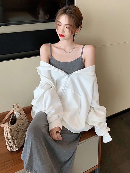 

fried street age reduction fashion hooded sweater suit 2020 new foreign style show thin temperament suspender skirt two piece set, Black