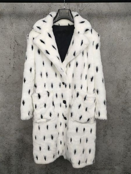 

2021 new ladies fashion long sleeve lapel long snowman coat 1118, Tan;black