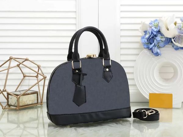 

yq fashion women's wallet alma shoulder bags chain messenger totes leather designers handbags shell wallet purse ladies cosmetic crossb