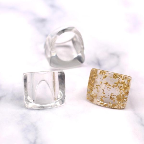 

1pc new vintage square clear resin big ring for women simple cool shiny acrylic geometric finger ring wedding jewelry gift r241, Slivery;golden