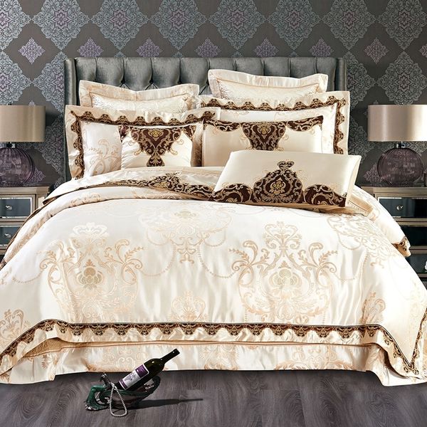 Set copripiumino di lusso jacquard macchia Set biancheria da letto king / queen size Set copriletto in cotone ricamato beige lenzuolo juego de cama 201114