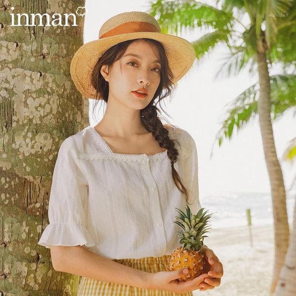 

inman 2020 summer new arriavl pure cotton square-cut collar lace french style retro petal sleeve blouse1, White