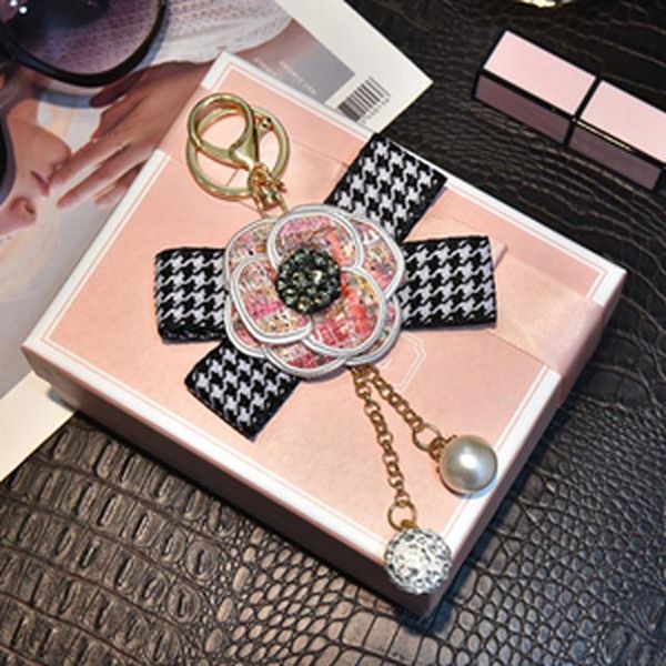 

new cute flower key chain gifts for women llaveros mujer car bag keychain accessories keyring holder jewelry party gift eh356 h jlldgg, Red;blue