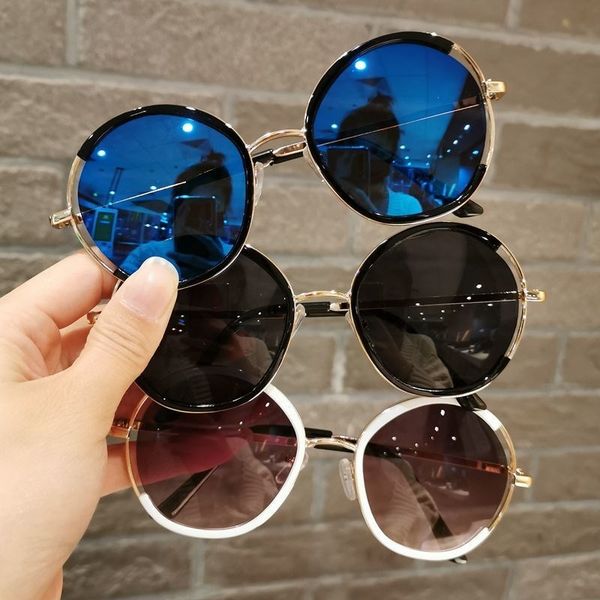 

children's sunglasses, White;black